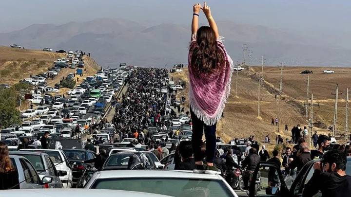 Interview mit sunnitischen Religionsgelehrten Hassan Amini zu Irans Kurden